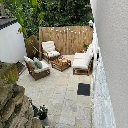 Apartment Neu Direkt Im Ort Und Ruhig Am Woerthersee